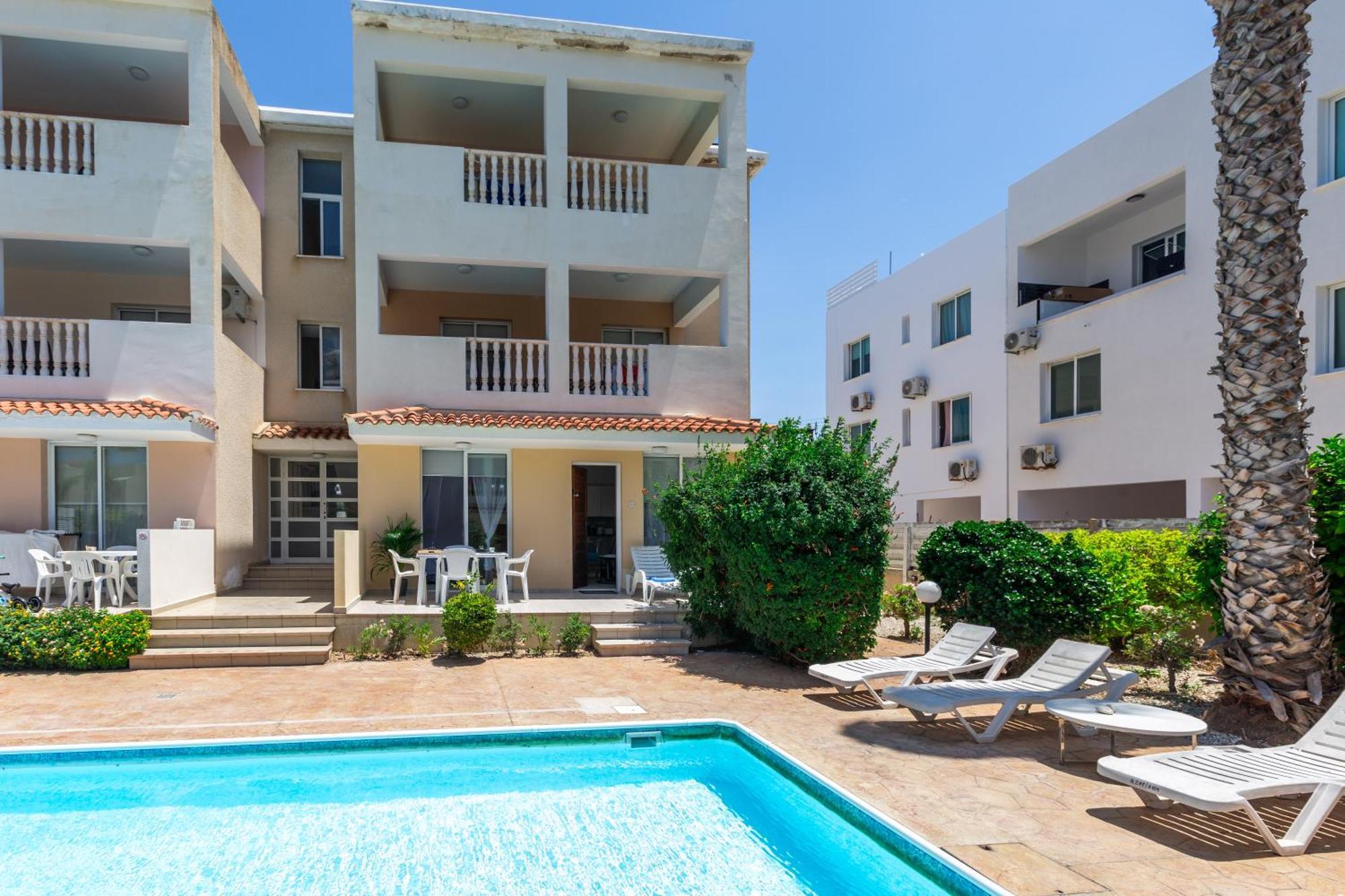 Beautiful One Bed Apartment In Paphos Buitenkant foto