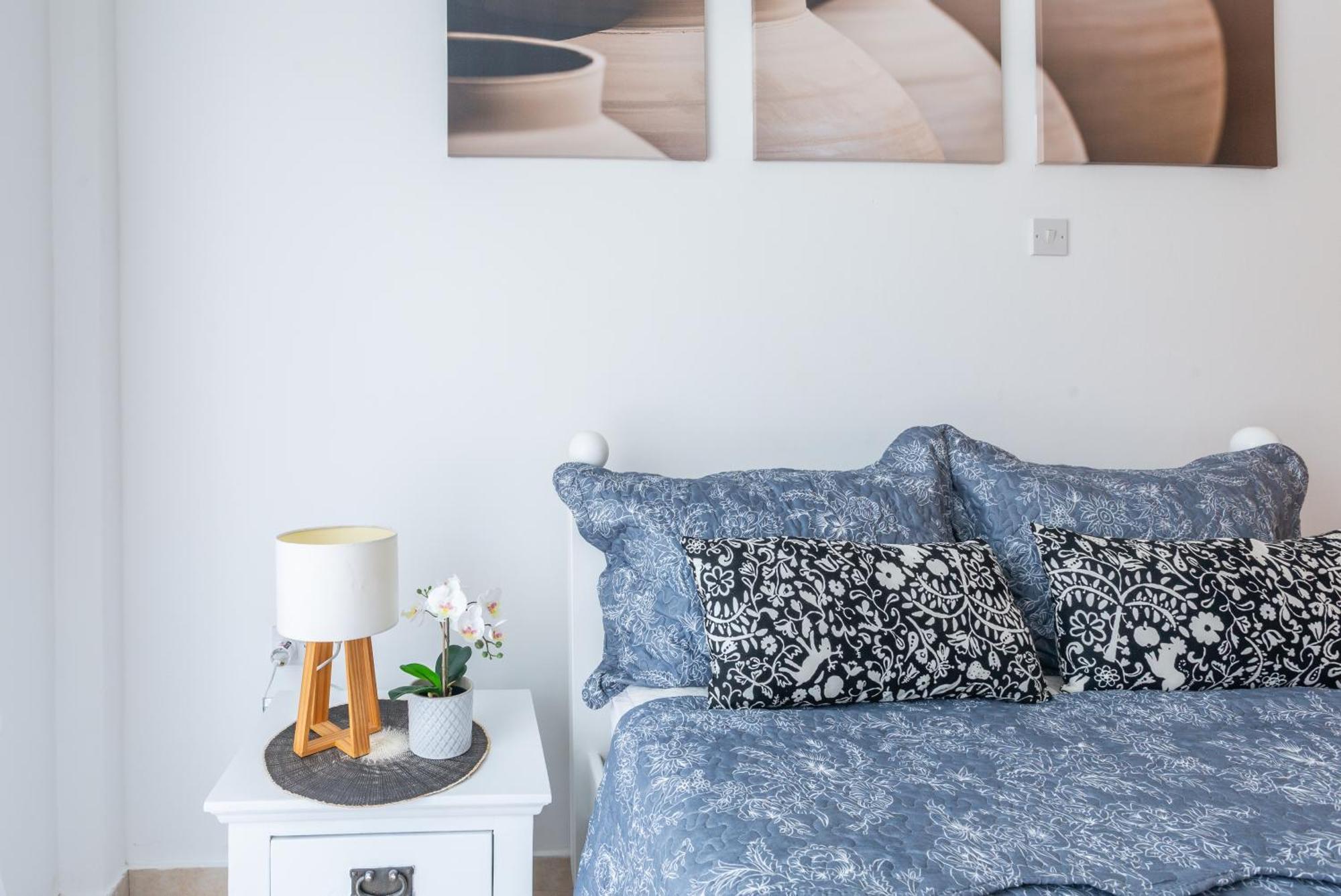 Beautiful One Bed Apartment In Paphos Buitenkant foto