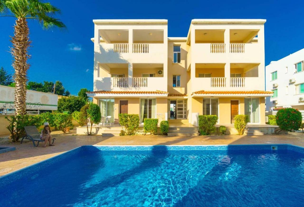 Beautiful One Bed Apartment In Paphos Buitenkant foto